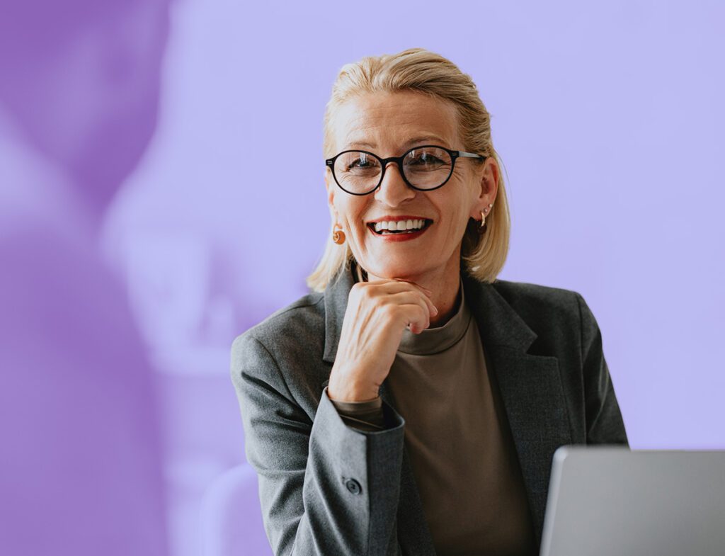 A photo of a donor prospect meeting with a nonprofit leader.